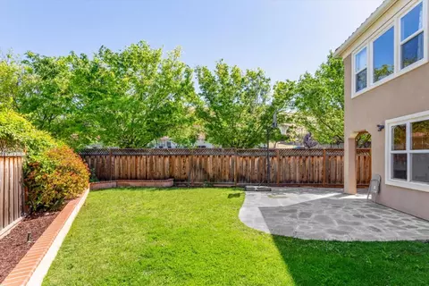 Exterior - 122 Piedmont Rd, Milpitas, CA 95035 photo 6 of 7