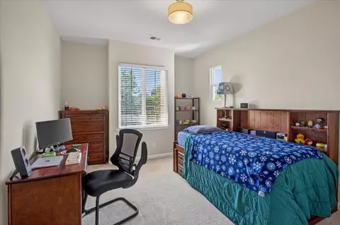 Bedroom - 122 Piedmont Rd, Milpitas, CA 95035 photo 4 of 5