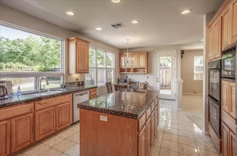 Kitchen - 122 Piedmont Rd, Milpitas, CA 95035 photo 3 of 3
