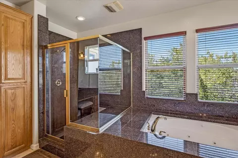 Bath - 122 Piedmont Rd, Milpitas, CA 95035 photo 3 of 6