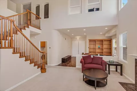 Living - 122 Piedmont Rd, Milpitas, CA 95035 photo 2 of 5