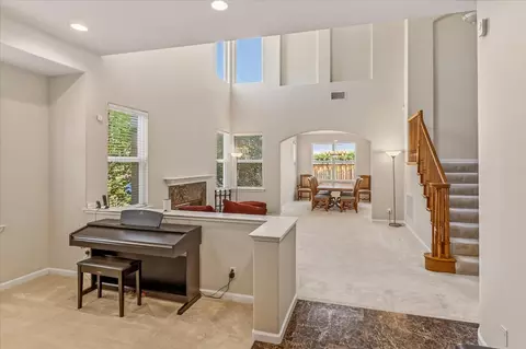 Entry Way - 122 Piedmont Rd, Milpitas, CA 95035 photo 2 of 3