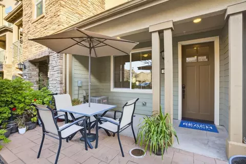 890 White Moonstone Loop, San Jose, CA 95123