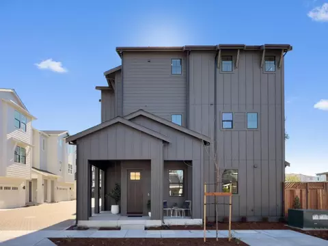 44 Sunnyside Ave, Campbell, CA 95008