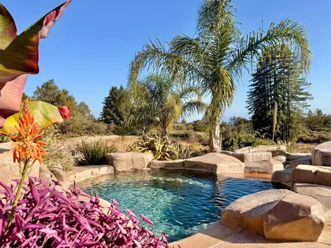 Exterior - 1061 Summit Rd, Watsonville, CA 95076 photo 5 of 28