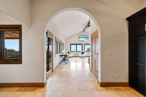 Entry Way - 1061 Summit Rd, Watsonville, CA 95076 photo 2 of 2