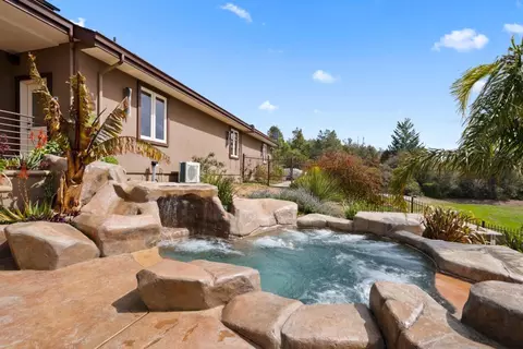 Exterior - 1061 Summit Rd, Watsonville, CA 95076 photo 16 of 28