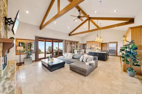 Living - 1061 Summit Rd, Watsonville, CA 95076 photo 1 of 6