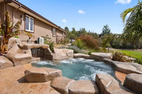 Exterior - 1061 Summit Rd, Watsonville, CA 95076 photo 16 of 28
