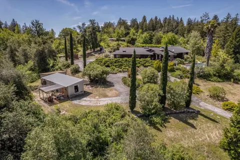 25149 Radonich Rd, Los Gatos, CA 95033