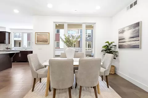 Dining - 1690 Delano St 22, Milpitas, CA 95035 photo 2 of 3