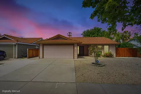 131 W Central Ave, Tracy, CA 95376