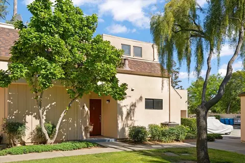 8170 Westwood Dr 15, Gilroy, CA 95020