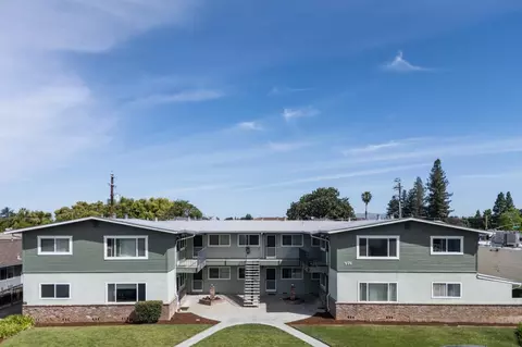 971 Whitethorne Dr, San Jose, CA 95128