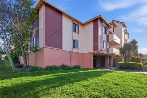 405 91st St 27, Daly City, CA 94015