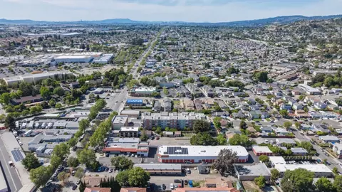 View/Area - 15950 E 14th St, San Leandro, CA 94578 photo 3 of 25