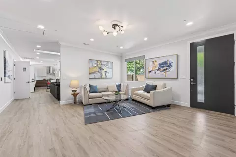 Entry Way - 605 N Bayview Ave, Sunnyvale, CA 94085 photo 1 of 2