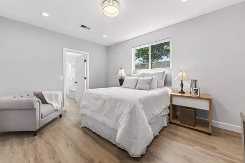 Bedroom - 605 N Bayview Ave, Sunnyvale, CA 94085 photo 1 of 5