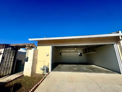 607 Calaveras Dr, Salinas, CA 93906 photo 2