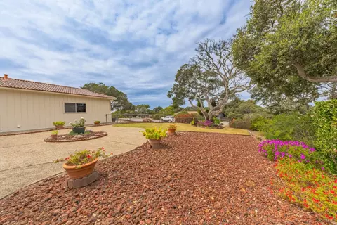 Exterior - 15084 Green Oak Pl, Salinas, CA 93907 photo 3 of 8