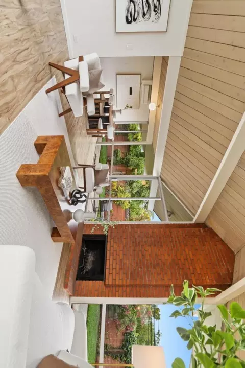 Living - 931 Mackenzie Dr, Sunnyvale, CA 94087 photo 2 of 4