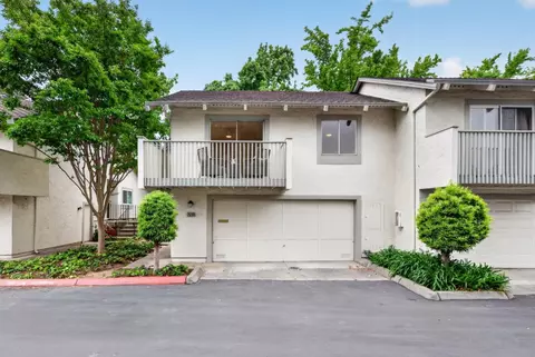 20288 Northwest Sq, Cupertino, CA 95014