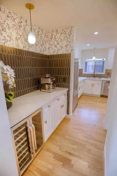 Kitchen - 1003 Rosa Ave, Sunnyvale, CA 94086 photo 8 of 9