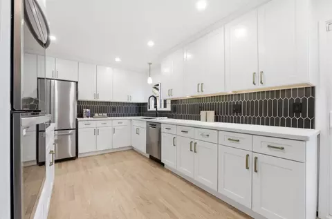 Kitchen - 1003 Rosa Ave, Sunnyvale, CA 94086 photo 2 of 9