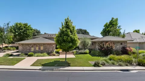 2369 Oak Creek Dr, Copperopolis, CA 95228