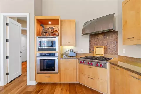 Kitchen - 2369 Oak Creek Dr, Copperopolis, CA 95228 photo 5 of 7
