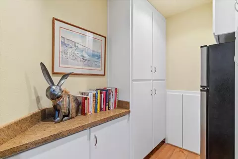 Kitchen - 2369 Oak Creek Dr, Copperopolis, CA 95228 photo 6 of 7