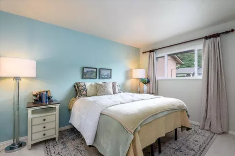Bedroom - 854 Prairie Creek Dr, Pacifica, CA 94044 photo 2 of 5