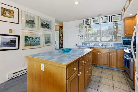 Kitchen - 101 Shell Dr 21, Watsonville, CA 95076 photo 5 of 5