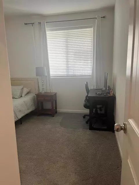 Bedroom - 708 Gabilan Dr, Soledad, CA 93960 photo 4 of 6