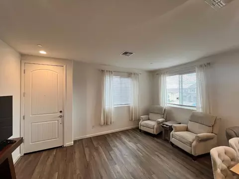Living - 708 Gabilan Dr, Soledad, CA 93960 photo 1 of 1