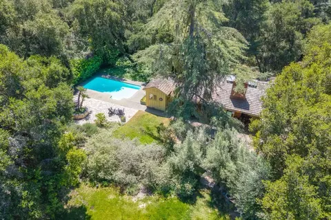 62 E Carmel Valley Rd B, Carmel Valley, CA 93924