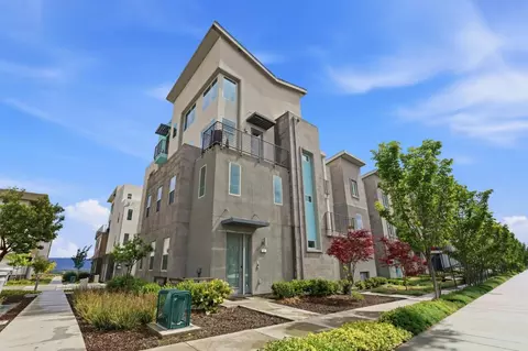 115 Agustin Narvaez St 7, San Jose, CA 95136