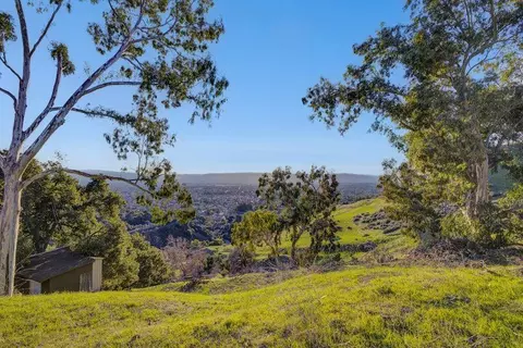 807 Boulder Dr, San Jose, CA 95132