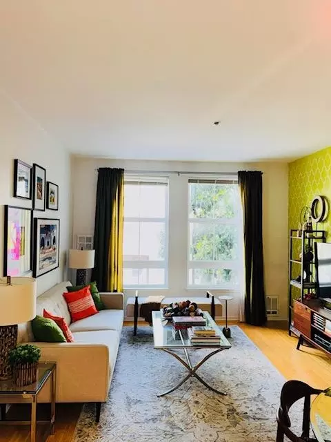 Folsom St, San Francisco, CA 94107