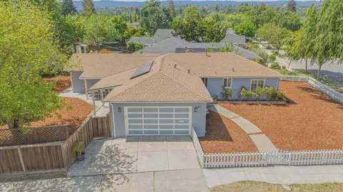 2008 Kentucky St, Redwood City, CA 94061