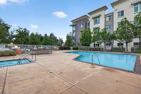 Exterior - 1101 S Main St 402, Milpitas, CA 95035 photo 2 of 7