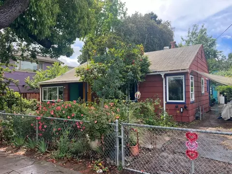 2130 Birch St, Palo Alto, CA 94306