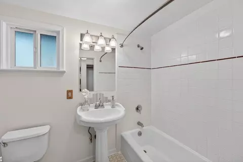 Bath - 1500 River Rd, Brookdale, CA 95007 photo 1 of 2