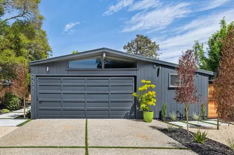 2731 Greer Rd, Palo Alto, CA 94303