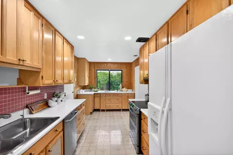 Kitchen - 1545 Alison Ave, Mountain View, CA 94040 photo 2 of 4