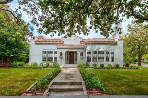 595 Seale Ave, Palo Alto, CA 94301