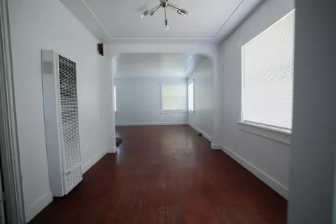 Living - 360 E 19th St, Merced, CA 95340 photo 4 of 4
