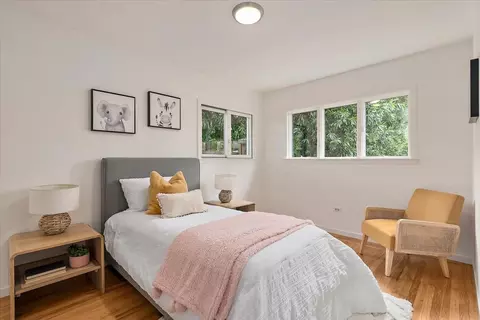 Bedroom - 22415 Diericx Ct, Mountain View, CA 94040 photo 2 of 3