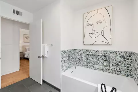 Bath - 22415 Diericx Ct, Mountain View, CA 94040 photo 3 of 3