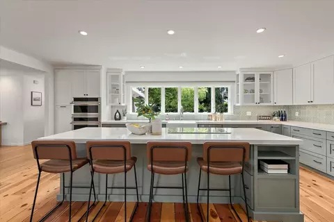 Kitchen - 22415 Diericx Ct, Mountain View, CA 94040 photo 2 of 4